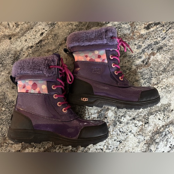 GIRLS SZ 4 Kids BUTTE II SNOW BOOTS PURPLE VELVET WATERPROOF LEATHER UGGS. EUC!! - Picture 5 of 8